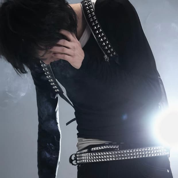 Asymmetric Layered long Sleeve top