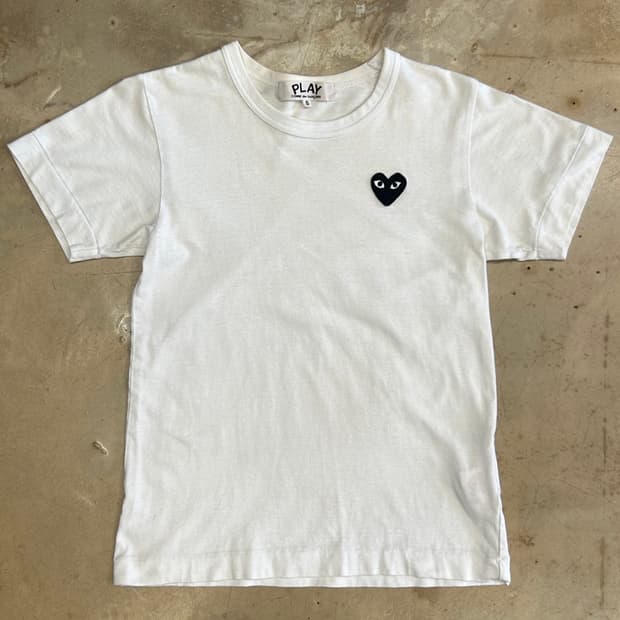 🫶🏻 꼼데가르송 블랙하트와펜 여성용 White 반팔티 🫶🏻