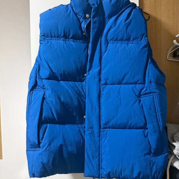 지오다노 조끼패딩