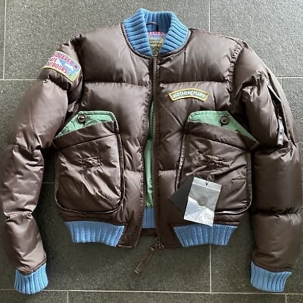 디스퀘어드2 패딩 구합니다