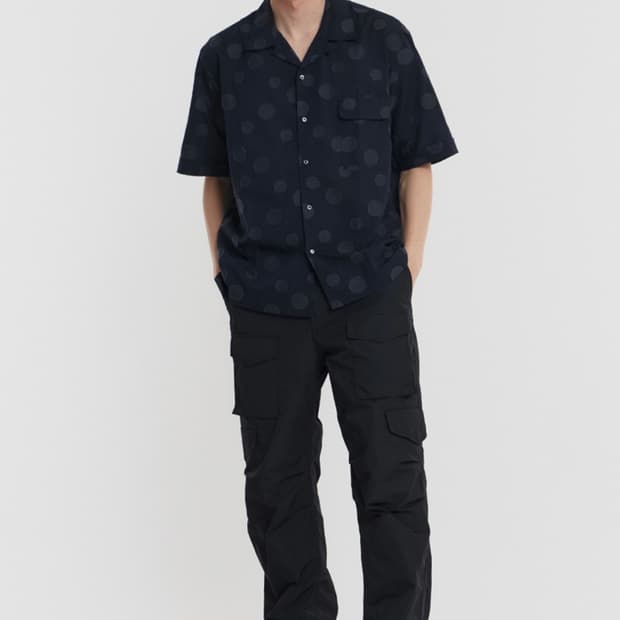 이스트로그 반팔 셔츠