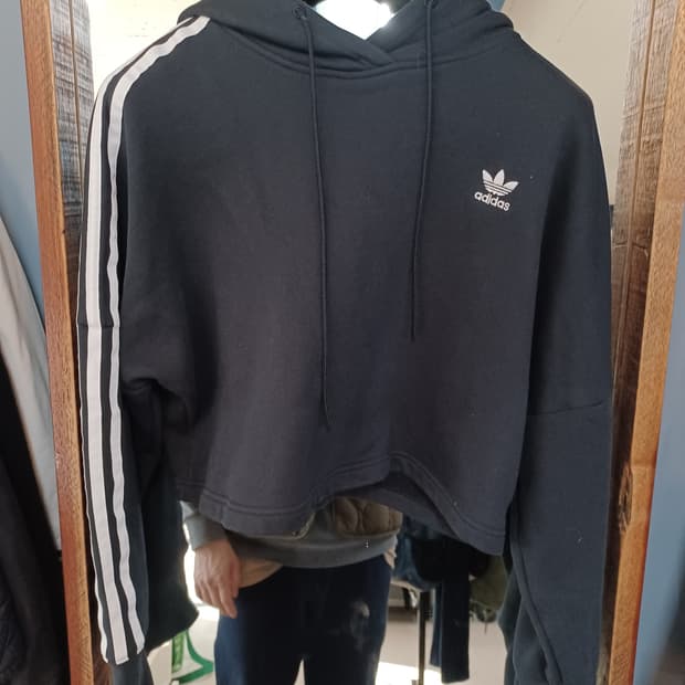 아디다스 크롭 트랙 후드티 xs