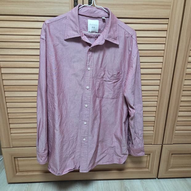 유니클로 옥스포드 오버사이즈 셔츠 L (13 red)