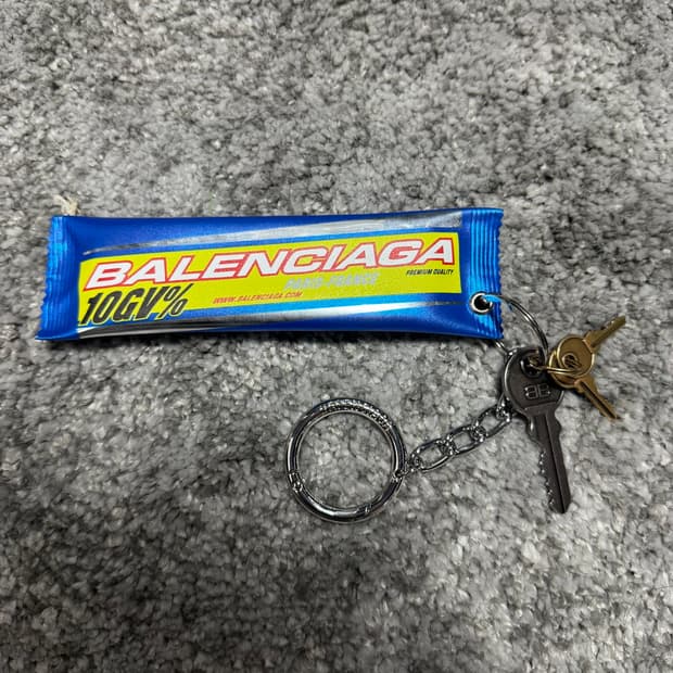 발렌시아가 에너지바 키링