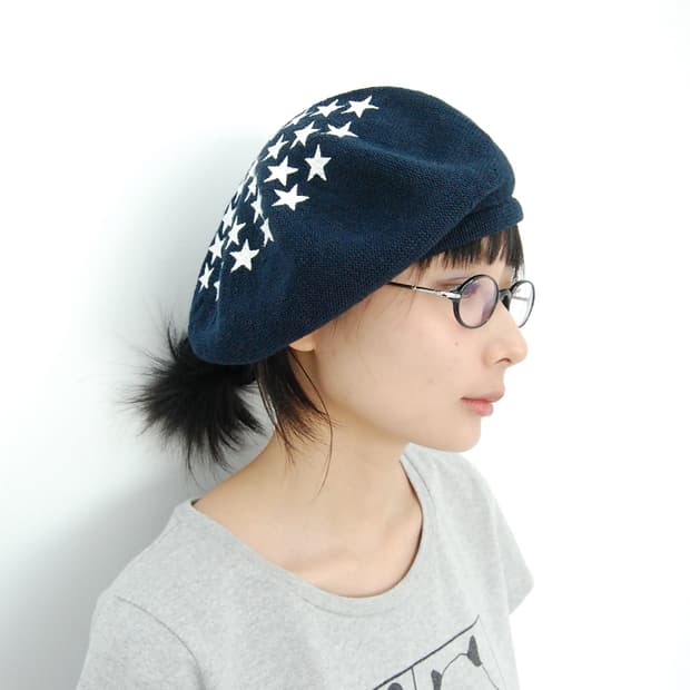 Override star beret (linen)