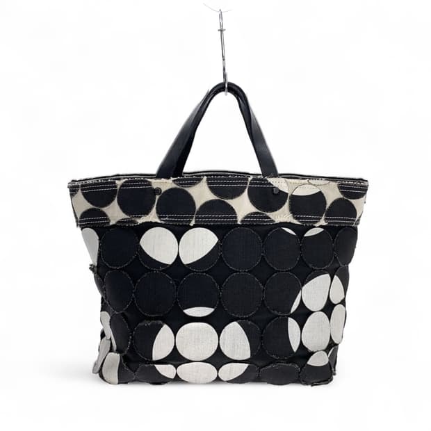 이세이미야케 플리츠 플리즈 닷패턴 컷아웃 토트백