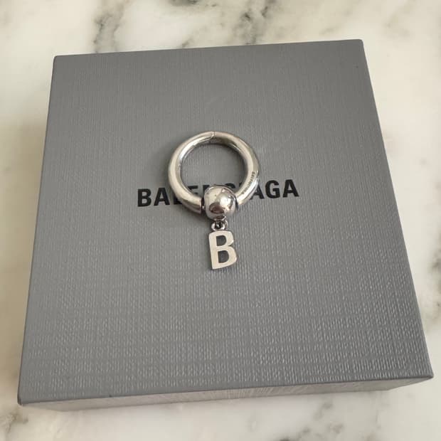 balenciaga single earring  silver  OS 