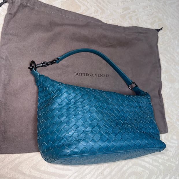 보테가베네타 인트레치아토 숄더백