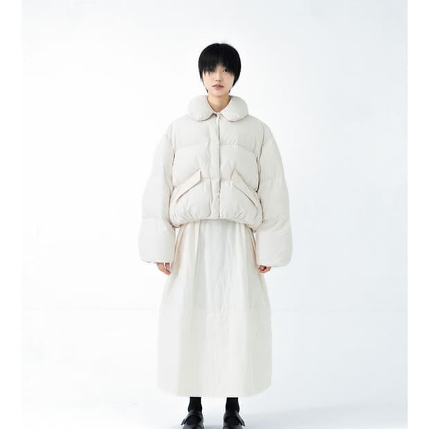 유노이아 flap pocket goose down jumper