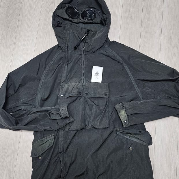 cp컴퍼니 크롬 고글 탄장 자켓 바람막이
