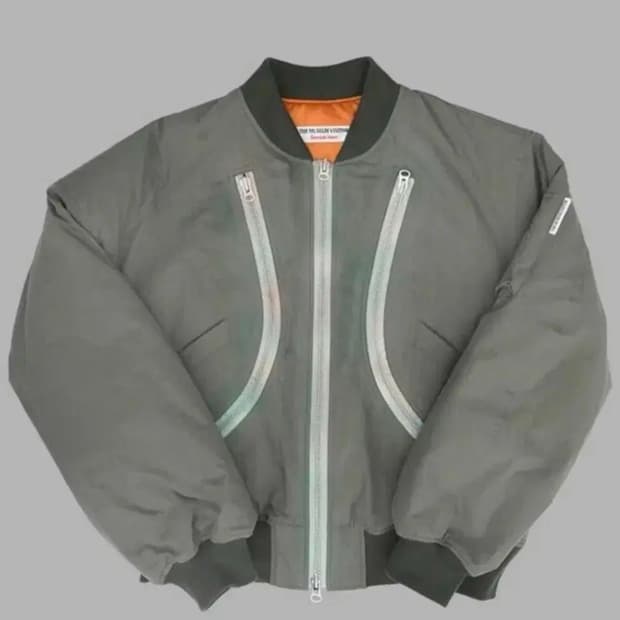 구매) 더뮤지엄비지터 ma1 봄버 카키, 네이비 L사이즈