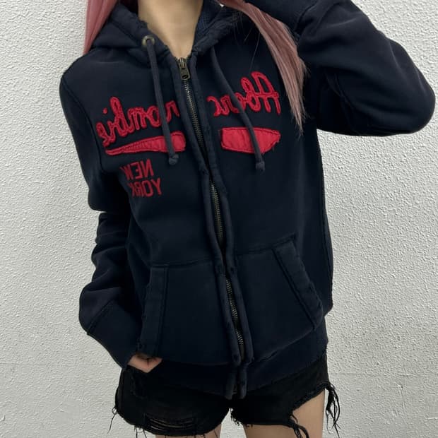 아베크롬비 레드 센터패치 네이비 후드집업 M