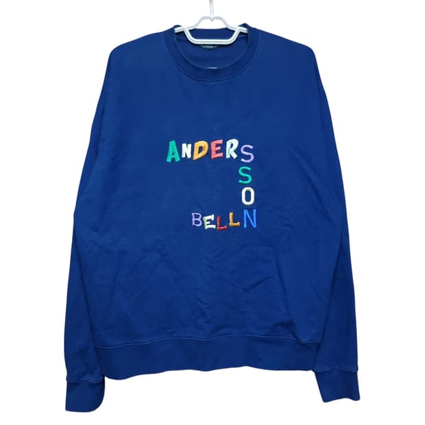 [Andersson bell] 블루 오버핏 자수 스웻셔츠 맨투맨