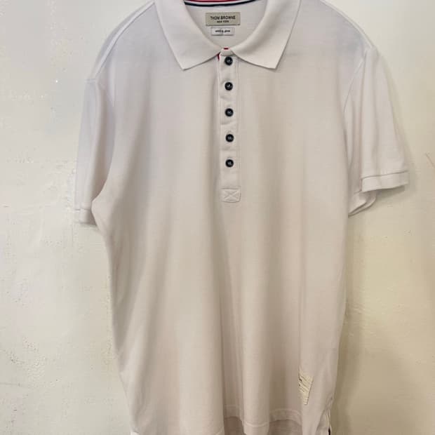 톰브라운 화이트 반팔 카라티 사이즈 4