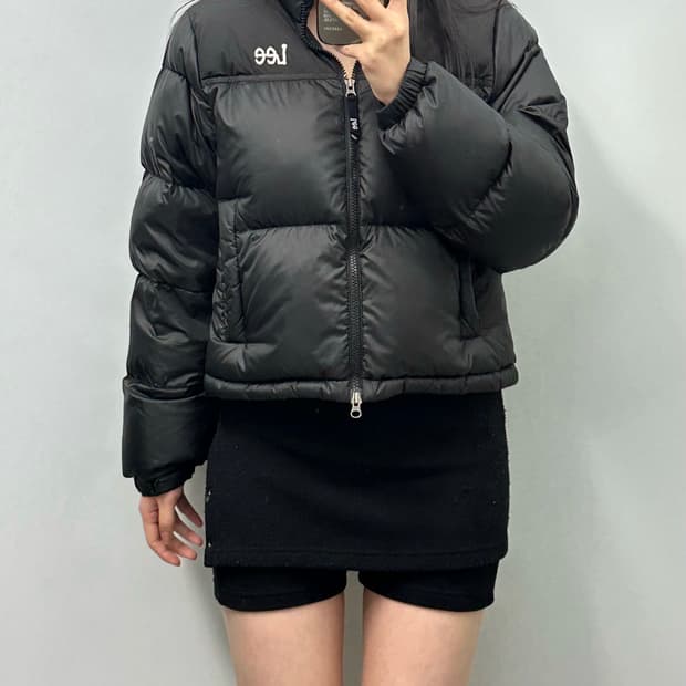 Lee 자수로고 블랙 투웨이 크롭 패딩