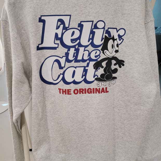 새상품/XL] 🇯🇵 일본 한정판 ANTIBAL x 펠릭스 서핑 맨투맨