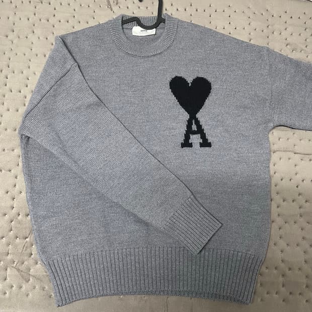 아미 빅하트 니트 그레이