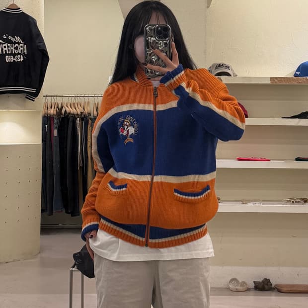 루니툰즈 캐릭터 니트 집업 가디건 U1728