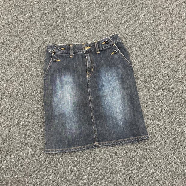 1)Japanese vintage 버튼 디테일 데님 미니 스커트
