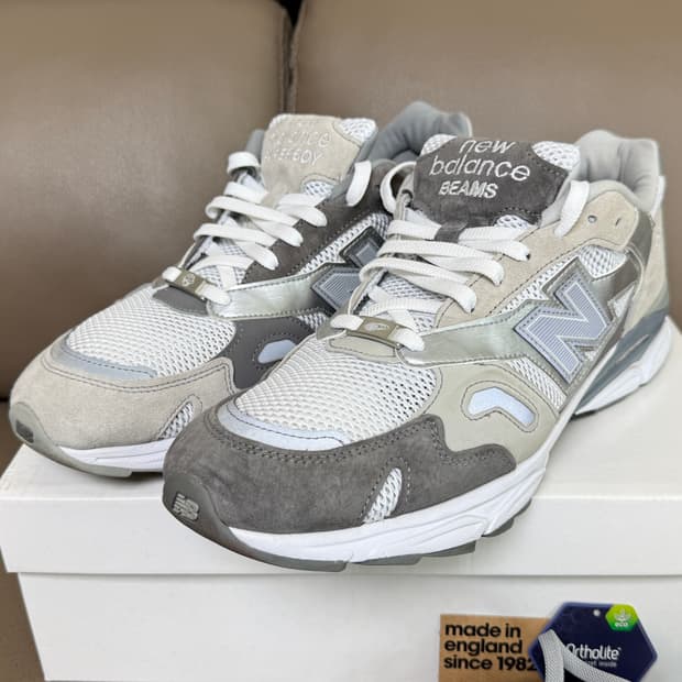 [300] 뉴발란스 페이퍼보이 빔즈 920 아이스보이 스니커즈