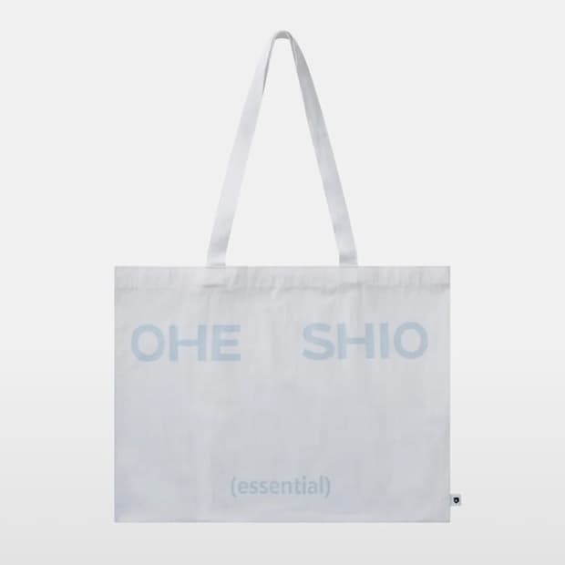 오헤시오 에센셜 빈티지 로고 에코백 화이트 숄더백