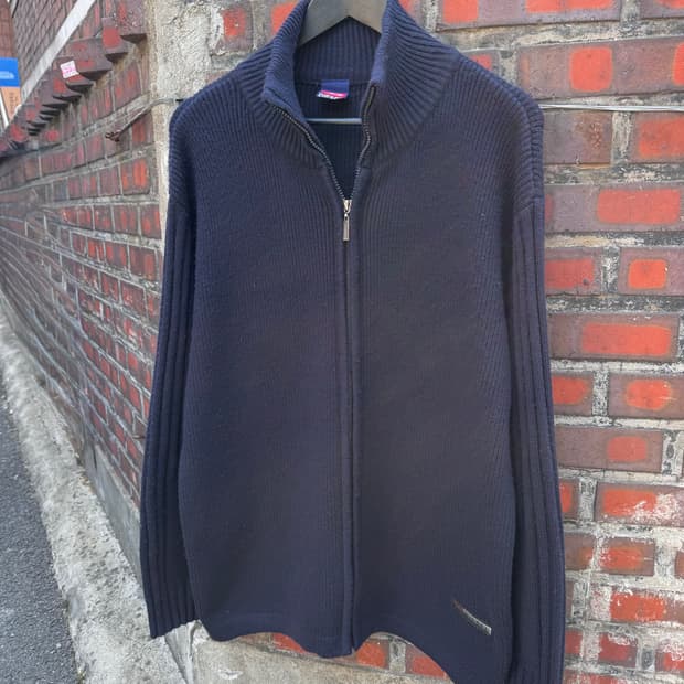 90s 디젤 니트집업 