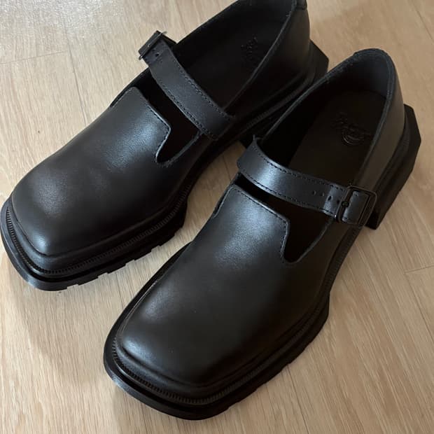 닥터마틴 메리제인 새상품