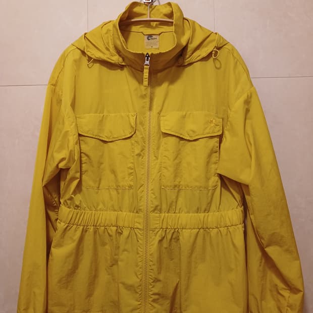 네파 정품 여성 바람막이 95 사이즈