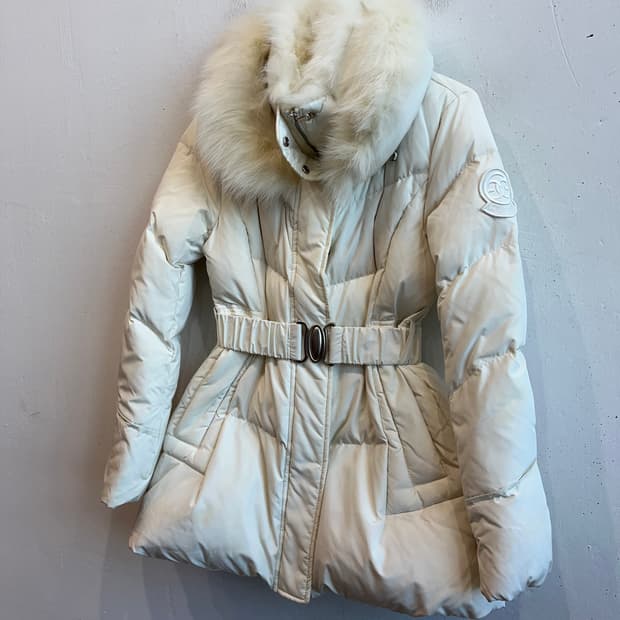 에고이스트 덕다운 벨티드 퍼 패딩 