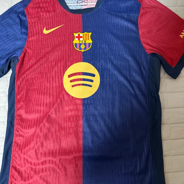 24-25 바르셀로나 유니폼
