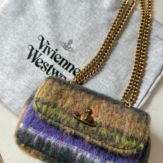 비비안웨스트우드 체크 체인 미니백