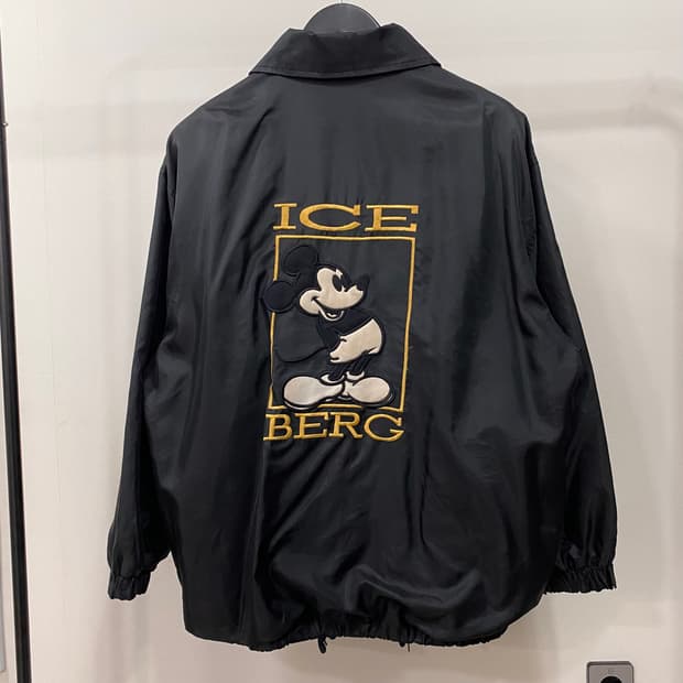 아이스버그 미키마우스 바람막이