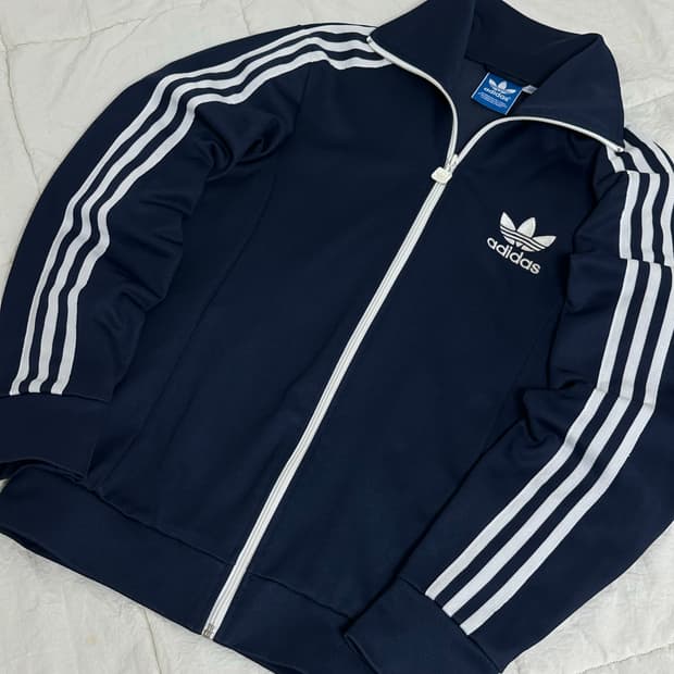 아디다스 유로파 네이비 져지 트랙탑 미디움