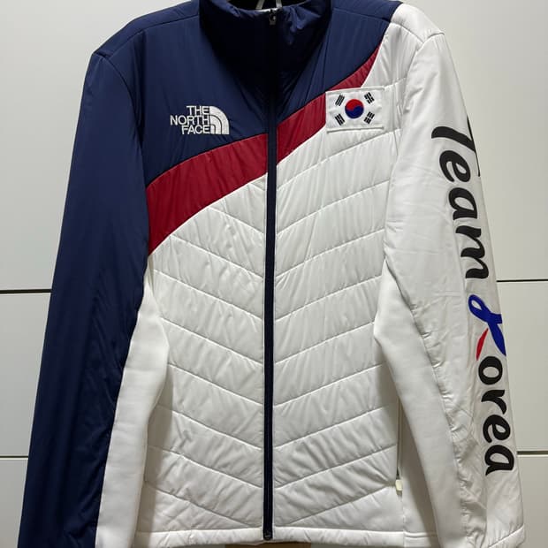 노스페이스 평창 경량패딩