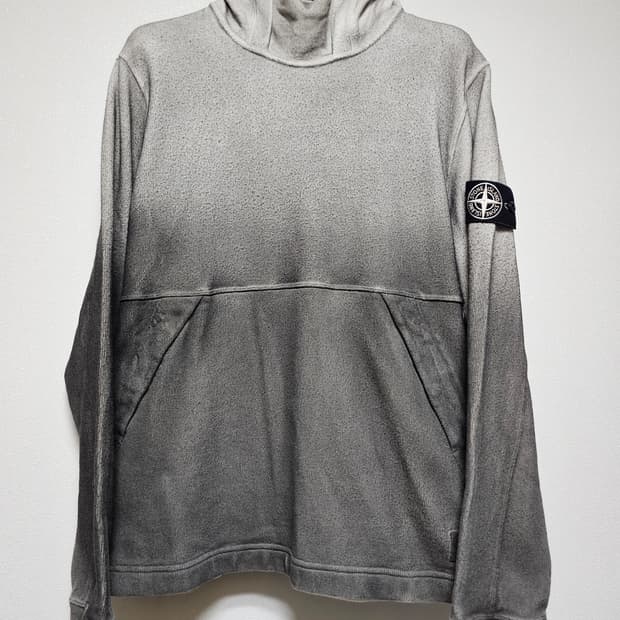 스톤아일랜드 리사이클드 옥사이드 스프레이 후드 스웨트셔츠 (새상품)
