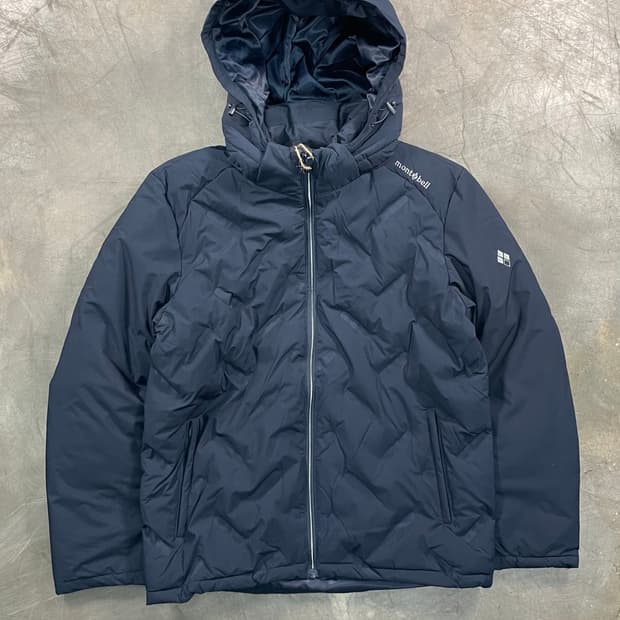 몽벨 데드스탁 후디드 경량 패딩