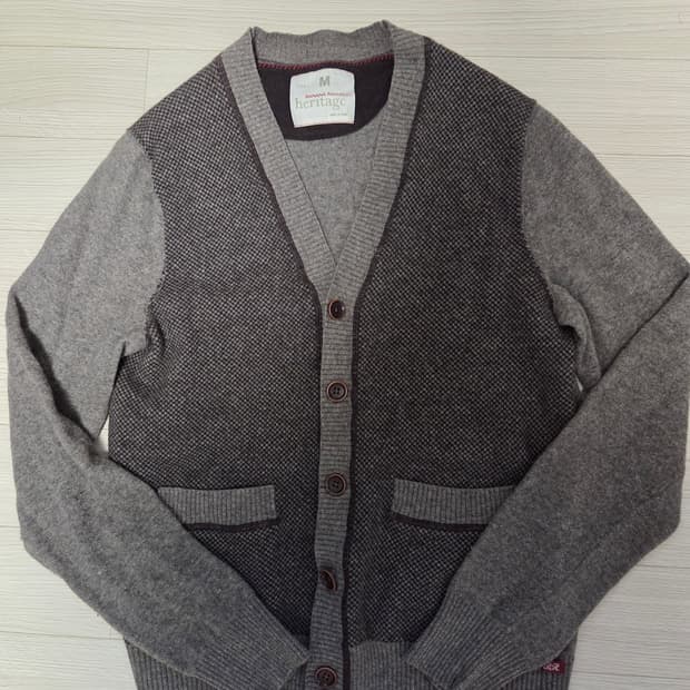 바나나리퍼블릭 헤리티지 가디건M