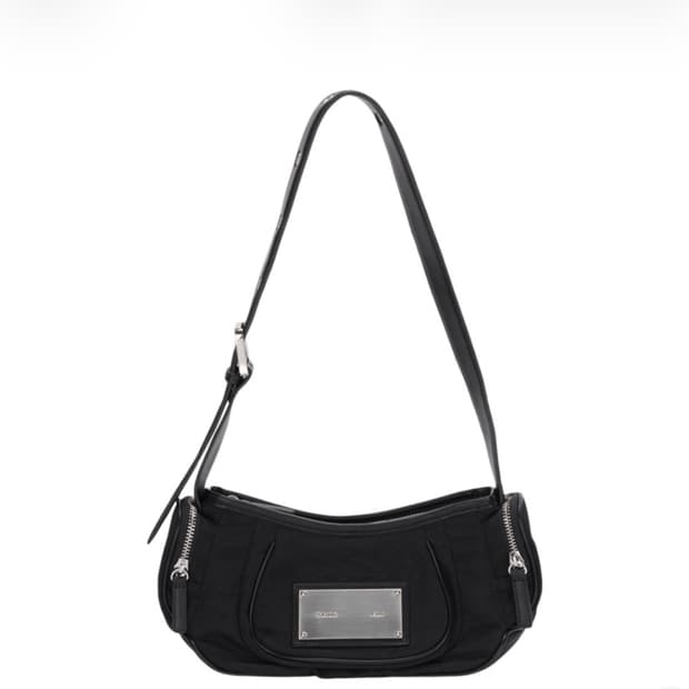 마뗑킴 마들렌 라운드백(블랙)