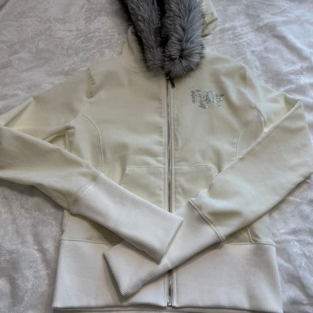 새상품)플리즈노팔로우 마리 퍼 후드집업