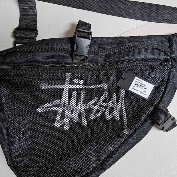 스투시 그래피티 슬링백 새상품