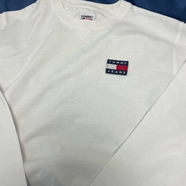 타미진스 흰색 긴팔티
