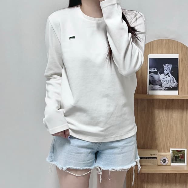[정품]! 라코스테 아이보리 베이직 라운드 긴팔티 [ S ]