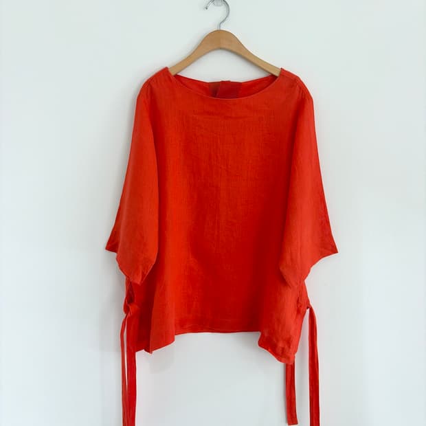 DoCLASSE linen blouse