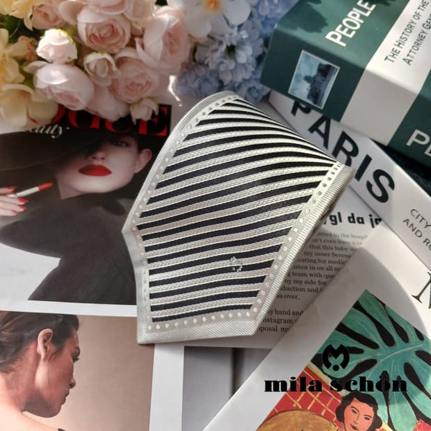 밀라숀 실크 그레이 로고 패턴 넥타이 8.6cm A~B등급 e904
