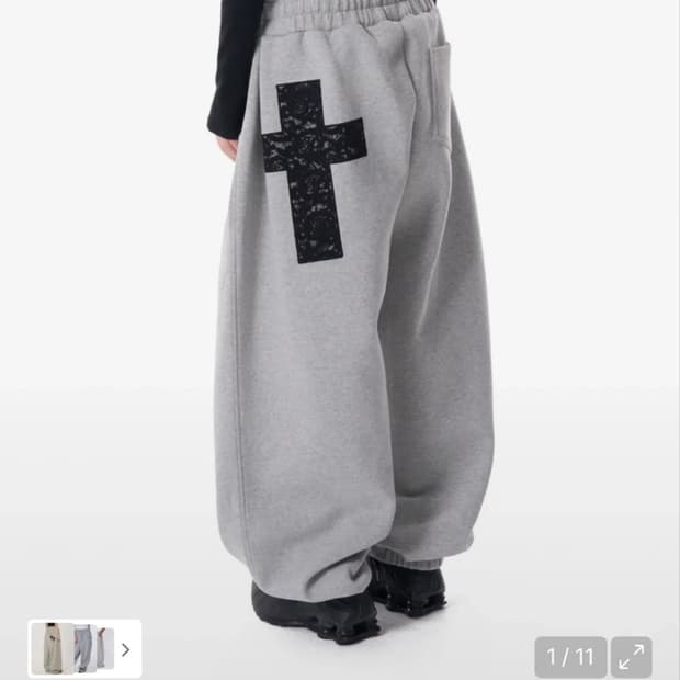 아캄 Laced CROS2 Patch Sweatpants (Gray)