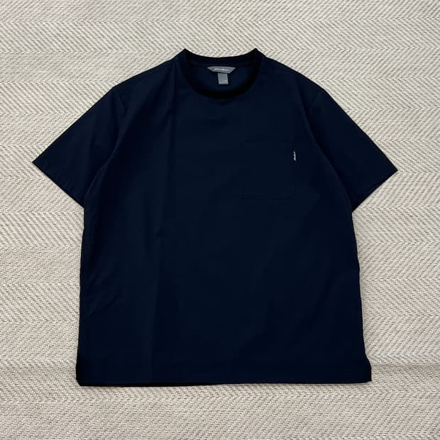 에디바우어 나일론 반팔티 r3291