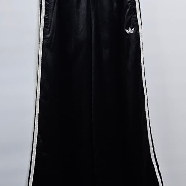 아디다스 여성 새틴 와이드 트랙팬츠 XS