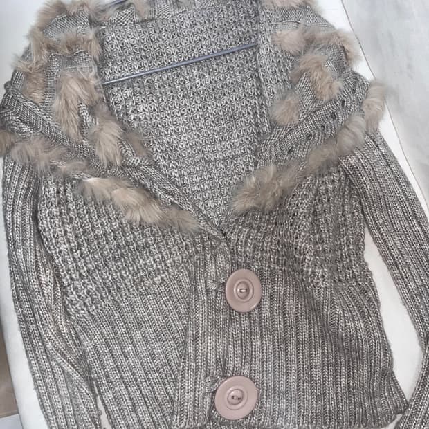 갸루 퍼 니트 가디건 