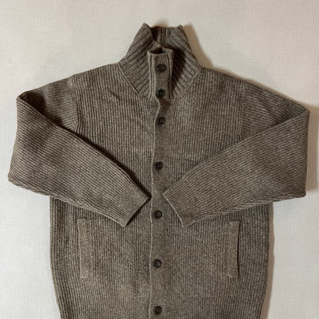 무료배송 - 새제품 유니클로 수플레얀 가디건(브라운) XL