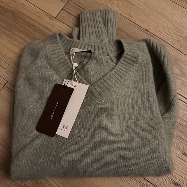 새상품) Falt 폴트 라쿤 브이넥 니트 민트